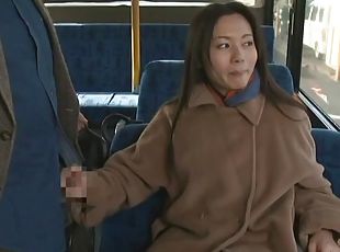 asiatique, public, milf, hardcore, japonais, branlette, couple, bus, cougar, réalité