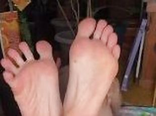 Toes, Soles, Assholes & A Pussy Hole (I don’t own the rights to thi...