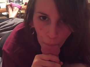 amatør, blowjob, cumshot, cum, kledd-sex, brunette, suging