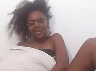 Chubby booty ebony babe tease, masturbate and pussy fuck