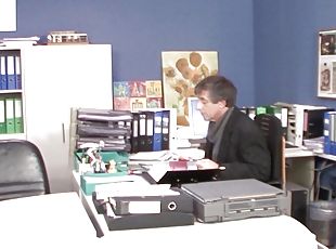 gros-nichons, bureau-office, vieux, chatte-pussy, secrétaire, amateur, anal, fellation, ados, hardcore