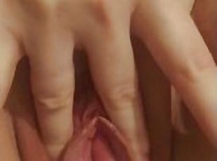 DRIPPING WET PUSSY MASTURBATION! EXTREME CLOSE-UP! REAL FEMALE ORGA...