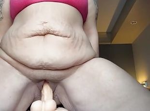 pakaļa, orgasms, amatieris, nobrieduša, māte, spēļmanta, bbw, dildo, solo, bumbas