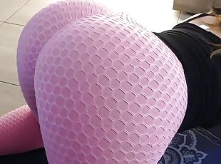He can't resist my big tight ass in my leggings during the yog...