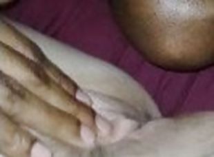 mayor, orgasmo, coño-pussy, amateur, maduro, interracial, madurita-caliente, corrida-interna, negra, con-los-dedos