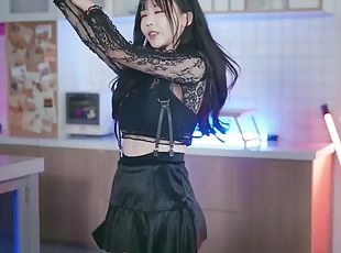 Asian tiktok bilibili video Korean BJ dance TWO - official musicLike a catbilibilii yuki