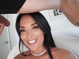 Latina nympho knows exactly what she wants on those lips after this...