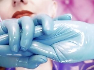 ASMR clip: nitrile gloves and oil - Glaminatrix Arya Grander - hot ...