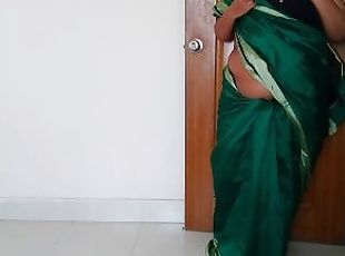 Green Saree Big Boobs Hot 18y old girl want to Fucked Her Boyfriend...