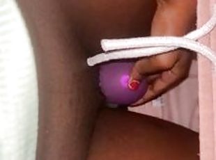 poilue, masturbation, chatte-pussy, amateur, ébène, jouet, black, horny, coquine, assez