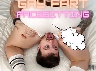 Facesitting fart domination