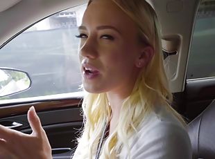 Cute blonde Bailey spreads her legs for a fuck in a car