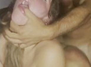 cuatro-patas, amateur, adolescente, casero, zorra-slut, primera-persona, follando-fucking, novio, cañero