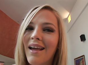 Blondie in a bikini Alexis Texas gets naked and has her cunt poked