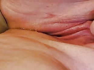 masturbare-masturbation, orgasm, pasarica, tasnit, bbw, roscata, ciorapi, lenjerie, pirsing