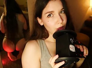 Kitty Klaw ASMR - Sound of mouth in the mirror