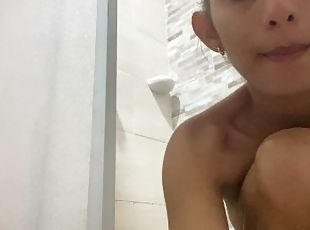 vannis, masturbatsioon, amatöör, teismeline, kodus-tehtud, sõrmekas, väike, dušš, soolo, spordisaal