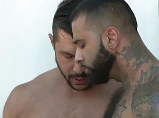 Muscle bear threesome with facial cum
