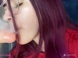 RED HEAD SMOKES A CIGARETTE AND GIVES A BLOWJOB - SMOKING FETISH LA...