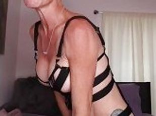 gros-nichons, poilue, orgasme, chatte-pussy, amateur, milf, black, pieds, blonde, lingerie