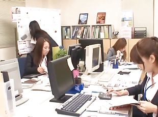 Japanese Office Girls Blow Their Boss