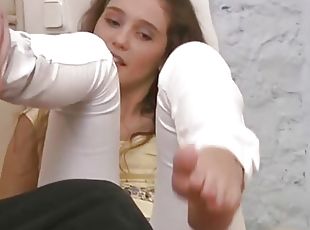 Cute brunette Benta hot footjob blowjob and fucking to hot footfeti...