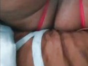 masturbación, orgasmo, coño-pussy, squirting, amateur, negra-ebony, pareja, regordeta, a-solas, afeitada