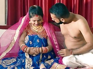 Desi Newly Married Bhabhi Ki Pehli Raat