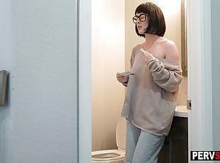 My horny big ass mom Olive Glass enjoyed masturbation while watching her