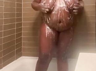 baignade, gros-nichons, masturbation, chatte-pussy, amateur, ébène, black, belle-femme-ronde, naturel, seins