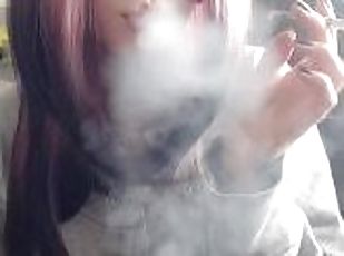 Your Egirl stepsis smoking in your face(full vid on my 0nlyfans/Man...