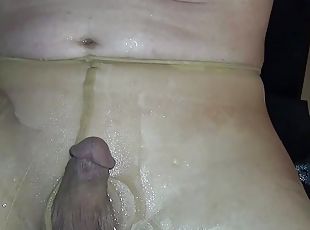 piss in nude pantyhose wet nylonfeet