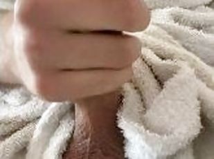 masturbation, vieux, orgasme, amateur, ejaculation-sur-le-corps, maison, branlette, point-de-vue, jeune-18, bukkake