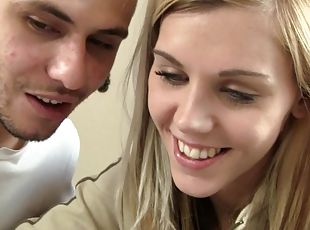 fitta-pussy, smal, avsugning, tonåring, hardcore, creampie, par, ung18, blond, ritt