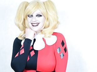 Gives a sloppy blowjob while dressed as harley quinn