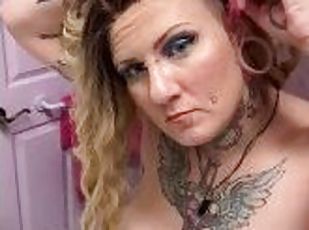 nippel, dilettant, erotisch-mutti, durchdringend, fetisch, allein, rasiert, gote, tattoo