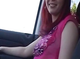 Delightful amateur redhead gives good road head in the car