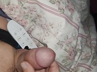 clito, masturbation, amateur, ejaculation-sur-le-corps, fétiche, cocu