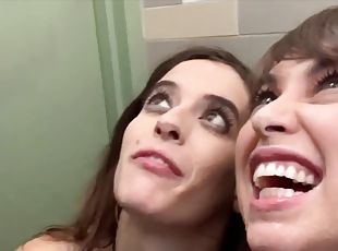 Riley Reid and hot Abbie Maley share one lucky stranger in the bath...