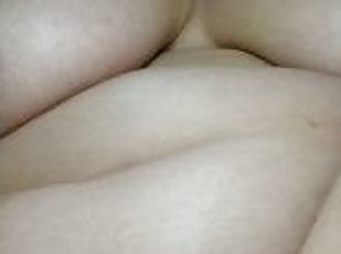 gros-nichons, masturbation, orgasme, chatte-pussy, femme, amateur, jouet, belle-femme-ronde, trio