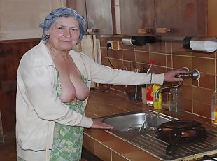 Planty of granny and horny moms picture collection in slideshow vid...