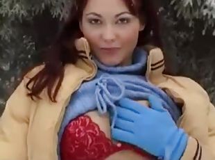 Hot Teen Masturbates Outside In The Snow