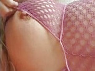 tetas-grandes, pezones, esposa, amateur, regordeta, cachonda, rubia, tetas, cornudo, exhibicionista