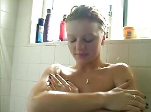 Thick bitch showering and getting fucked hard in a threesome