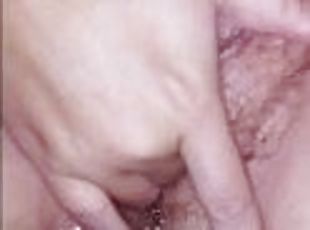 imbaiere, clitoris, paroasa, masturbare-masturbation, orgasm, pasarica, nevasta, amatori, milf, mama