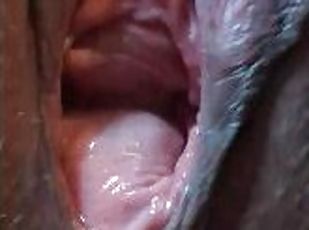 clítoris, gorda, orgasmo, coño-pussy, squirting, amateur, interracial, regordeta, con-los-dedos, primera-persona