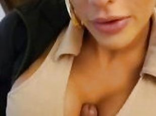 tetas-grandes, babes, polla-enorme, primera-persona, tetas, sexo-con-ropa, polla