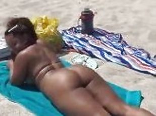 cur, public, amatori, negresa, latina, plaja, cur-butt, solo, bikini, minuscula