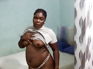 REAL AFRICANS - Thick, big black booty bitch ready for her Congoles...