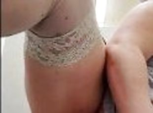 baignade, masturbation, public, amateur, milf, jouet, maman, belle-femme-ronde, joufflue, mère